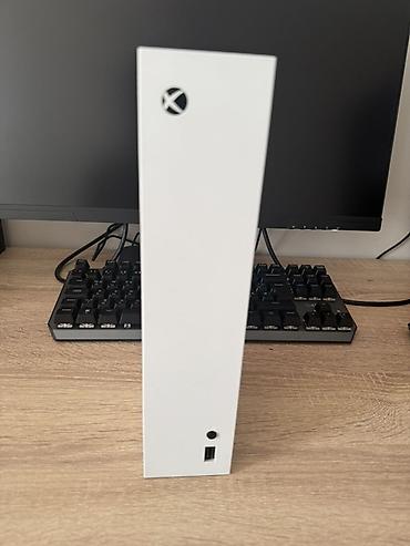 xbox scorpio: Игровая консоль Xbox Series S (белая) - Цифровая консоль без — 2