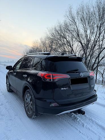 Toyota: Toyota RAV4: 2016 г., 2.5 л, Гибрид, Внедорожник at lalafo.kg — 3 Toyota: Toyota RAV4: 2016 г., 2.5 л, Гибрид, Внедорожник — 3