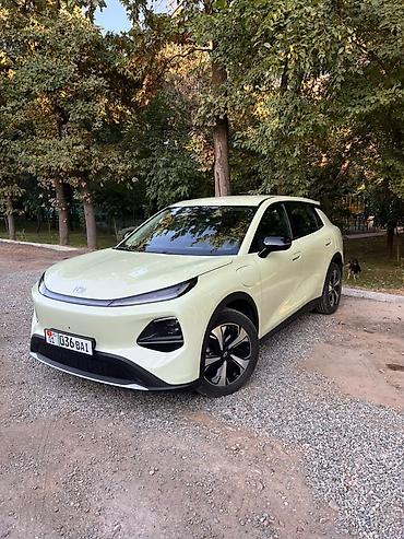 электромобиль нета: Changan Qiyuan Q05: 2026 г., 0.1 л, Автомат, Электромобиль, Кроссовер — 1