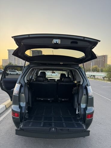 Mitsubishi: Mitsubishi Outlander: 2009 г., 2.4 л, Автомат, Бензин, Кроссовер — 10