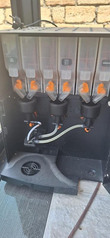 coffee lavazza: Nescafé avtomat kofe aparatı - Brendli vending tipli isti içki — 4