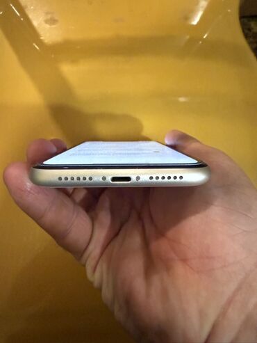 Apple iPhone: IPhone 11, 64 GB, Ağ, Face ID, Sənədlərlə — 6