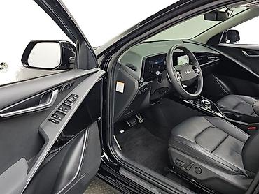кияа 5: Kia Niro: 2022 г., 1.6 л, Автомат, Гибрид, Кроссовер — 7