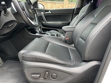 срочно продам машина: Kia Sportage: 2020 г., 2 л, Автомат, Дизель, Кроссовер — 9
