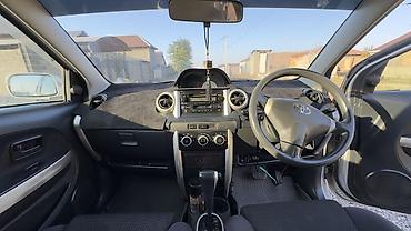 авто киргистан: Toyota Ist: 2003 г., 1.3 л, Автомат, Бензин, Хэтчбэк — 5