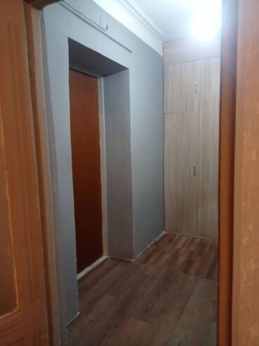 Uzunmüddətli kirayə mənzillər: Nerimanov metrosuna yaxin 2 otaq bina evi 5/1 kiraye verilir Aileye ve -da lalafo.az — 10 Uzunmüddətli kirayə mənzillər: Nerimanov metrosuna yaxin 2 otaq bina evi 5/1 kiraye verilir Aileye ve — 10