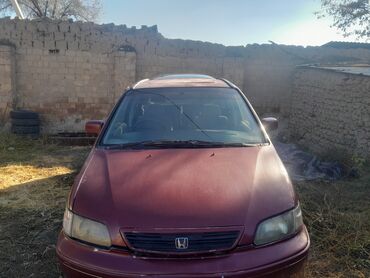 Корма для с/х животных: Хонда одиисей объём 2,2 ки автомат каропка состояние жакшы оформление — 2