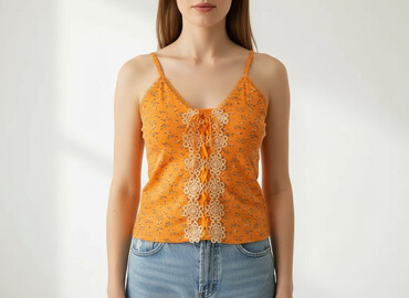 bluzka z miseczkami: Women`s top, size L