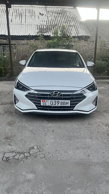 Hyundai Avante: 2019 г., 1.6 л, Автомат, Бензин, Седан