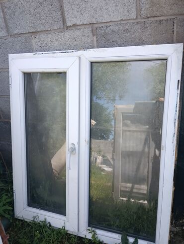метал стойка: Пластиковое окно, Поворотное, цвет - Белый, Б/у, 125 *115, Платная доставка