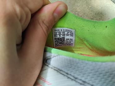 Butslar: Butslar Adidas, Ölçü: 42, İşlənmiş — 4