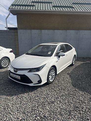 gps treker: Toyota Corolla: 2022 г., 1.8 л, Автомат, Бензин, Седан — 1