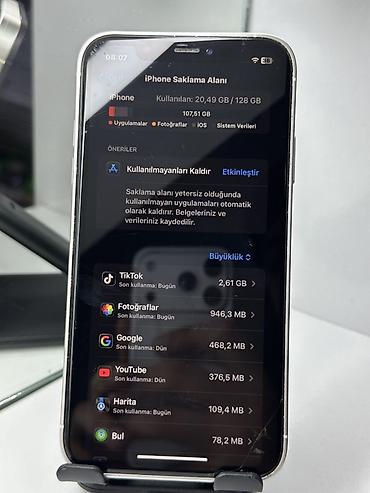 Apple iPhone: IPhone Xr, 128 GB, Ağ, Face ID — 7
