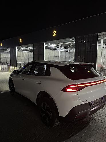 mini ev: Changan Qiyuan Q05: 2026 г., Электромобиль — 6