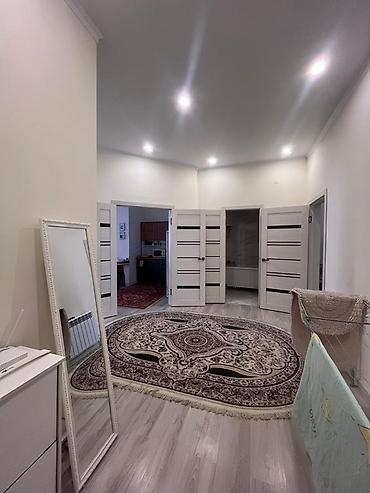 сутосный квартира: 3 комнаты, 81 м², ул. Масалиева-Монуева, Индивидуалка, 12 этаж, Дизайнерский ремонт — 1