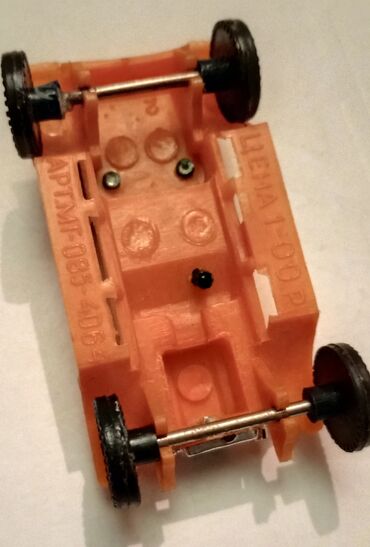 Avtomobil modelləri: Sovet istehsalı 1:43 ölçülü avtomobil 1987 çi il. ideal vəziyyətdə — 2