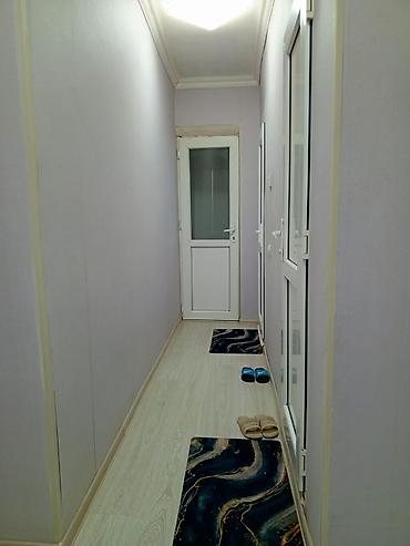 Uzunmüddətli kirayə mənzillər: Mənzilin təsviri: - İşıqlı və geniş planlı mənzil. Böyük pəncərələr — 13