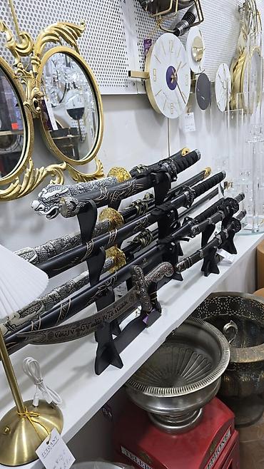 İdman və hobbi: Dekorativ qılınc və katana dəstləri - 3-lü katana vitrin dəsti: qara — 3