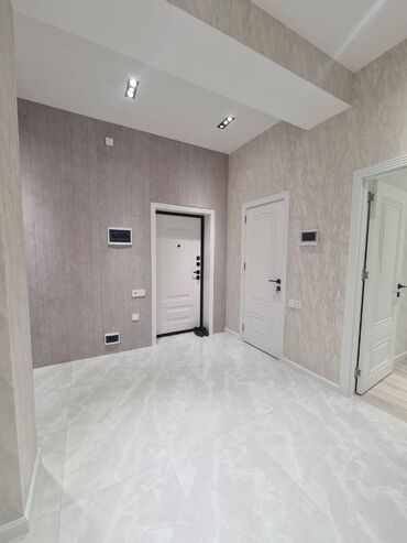 Yeni tikili: 3 otaqlı, Yeni tikili, m. Neftçilər, 96 kv. m — 12