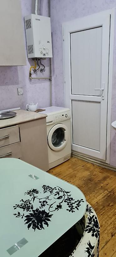 ev gəncə: Bakı Tikiş Evinin (keçmiş Volodarski fabriki) arxasındakı məhəllədə — 5