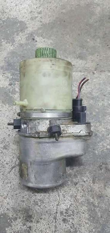 rezervoar: KOČIONA SERVO PUMPA ZA AUDI A2 | Audi A2 Servo pumpa — 1