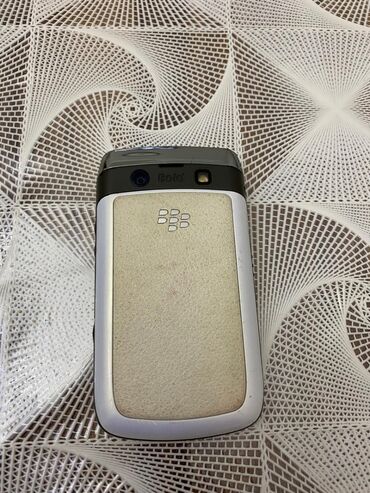 telefon satilir: Blackberry 6230, < 2 GB Memory Capacity, rəng - Ağ