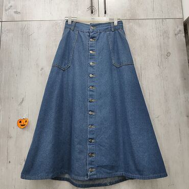 женское платье из вельвета: Вельветовый сарафан-44-46р-500с Юбка джинсовая -44-46р-1200с Штаны