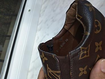 imagination louis vuitton qiyməti: Dizayn: Klassik qəhvəyi rəng üzərində all-over monoqram naxışlı üst — 2