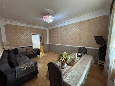 Köhnə tikili: Bakı, Bakıxanov qəs., 2 otaqlı, Köhnə tikili, 65 kv. m -da lalafo.az — 4 Köhnə tikili: Bakı, Bakıxanov qəs., 2 otaqlı, Köhnə tikili, 65 kv. m — 4