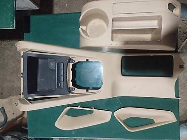 pezo 1: CENTRALNA KONZOLA ZA VOLKSWAGEN GOLF 5 | Centralna konzola Golf 5 — 1
