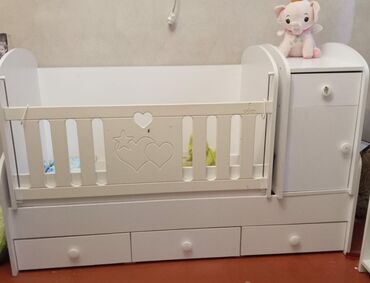Oğlan və qız üçün, İşlənmiş, Dördbucaq, Beşik, Matras ilə, Yellənmə mexanizm ilə