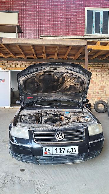 Volkswagen: Volkswagen Passat: 2003 г., 1.8 л, Механика, Бензин, Седан — 3