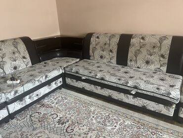 раскладушка диван: Угловой диван, цвет - Коричневый, Б/у