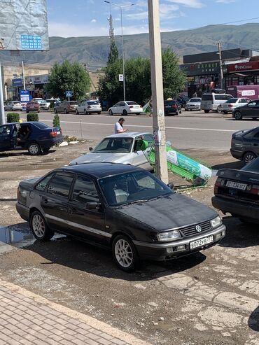 ош машине: Volkswagen Passat: 1994 г., 1.8 л, Механика, Бензин, Седан