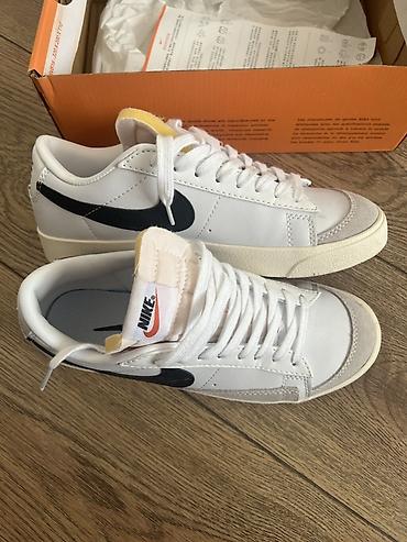 Мужские кроссовки, 40, Nike, Новый, цвет - Белый