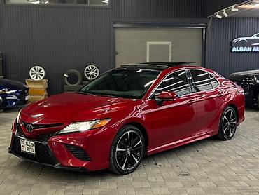 Toyota Camry: 2020 г., 0.5 л, Автомат, Бензин