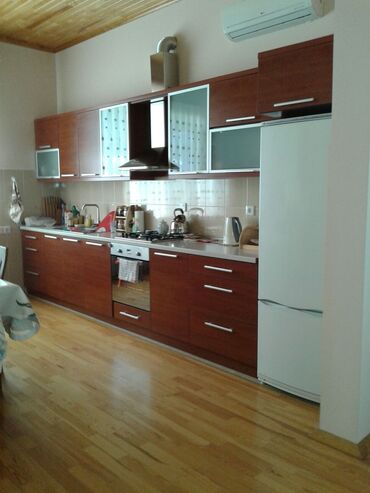 Həyət evləri və villaların satışı: 7 otaqlı, 300 kv. m, Yeni təmirli — 8