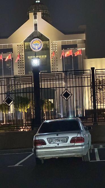 Mercedes-Benz: Mercedes-Benz E-Class: 1997 г., 2.3 л, Автомат, Бензин, Седан — 11