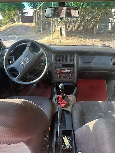 Транспорт: Audi 80: 1990 г., 1.8 л, Механика, Бензин, Седан — 5