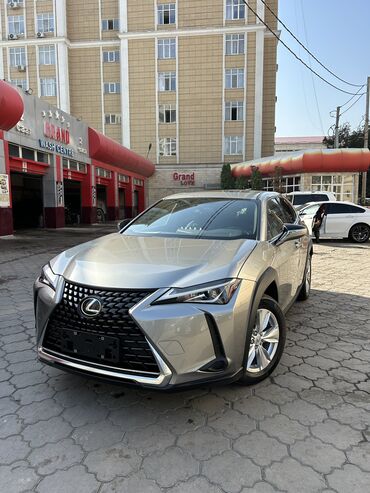 лексус 370: Lexus : 2021 г., 2 л, Автомат, Бензин, Кроссовер