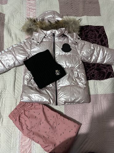 Верхняя одежда: Куртка зимняя для девочки. Moncler. Теплая легкая, мягкая, не — 1