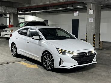 runx alex: Hyundai Avante: 2018 г., 1.6 л, Вариатор, Бензин, Седан