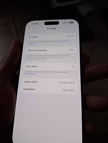 Apple iPhone: IPhone 15 Pro, Natural Titanium, Face ID — 6