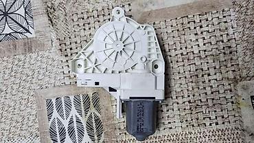 pezo 1: MOTOR PODIZACA ZADNJIH PROZORA ZA AUDI A4 OD 2007. DO 2015. GOD. | — 1