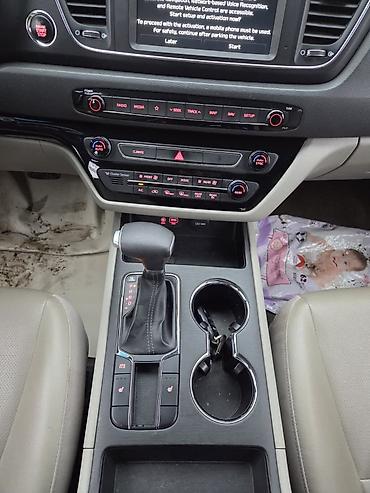 Kia: Kia Carnival: 2019 г., 2.2 л, Автомат, Дизель, Минивэн — 9