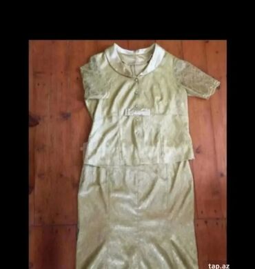 Paltolar: 48 raz.jaket lap az geyilib 15 man. qalanları fərqli qiymətə satılır — 17