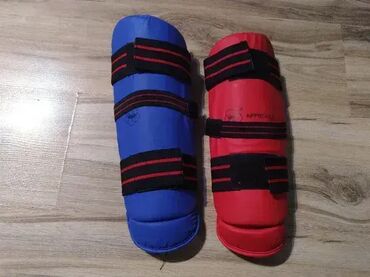 Borilački sportovi: 1. Štitnici za noge za Borilacke sportove novi ima po jedan komad 2 — 2