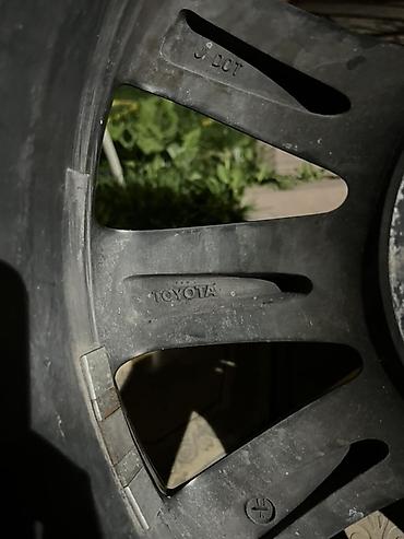 р20: Комплект оригинальных литых дисков Lexus — 4 шт. Р20, R20 Подходит на — 4