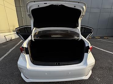 бампер силовой: Toyota Corolla: 2021 г., Гибрид, Седан — 2