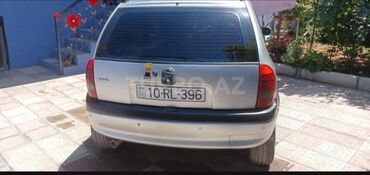 Opel Corsa: 1.2 л | 1999 г. Хэтчбэк